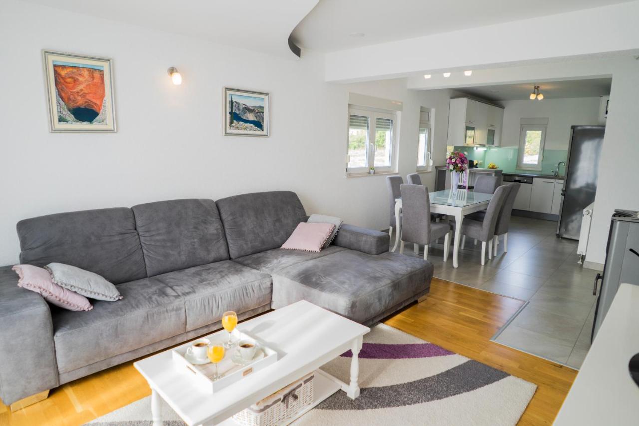 Holiday House Petra - Imotski - Makarska Εξωτερικό φωτογραφία